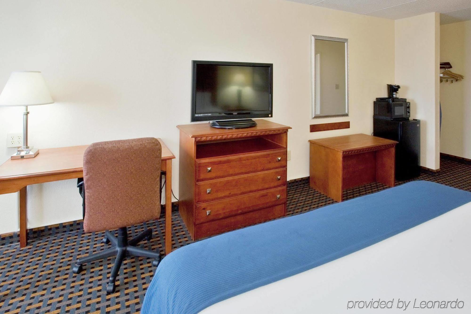Clarion Pointe Jacksonville Near Camp Lejeune Quarto foto